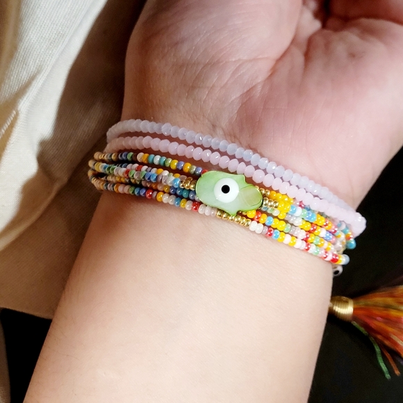 Handmade adjustable Bracelet - Picture 1 of 6